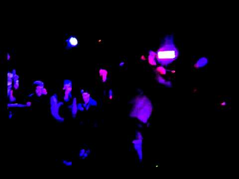 RUMBLE FLOWS BATTLE BRESCIA - TRUFFA PLAYER VS FRAH.avi