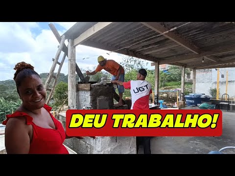 PREPARATIVOS PARA NOSSA CONFRATERNIZAÇÃO EM FAMÍLIA! TODOS TRABALHANDO MUITO.