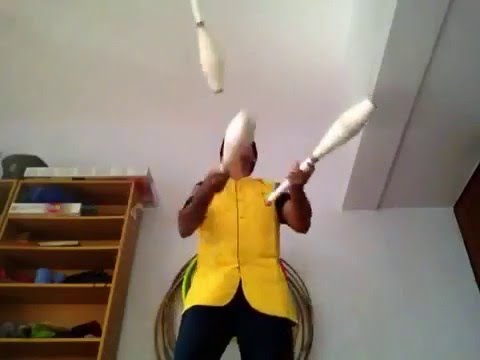 My first Club Juggling routine