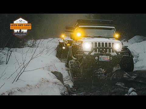 Struggling To Reach This Valleys HIGHEST Cabin During a WINTER STORM