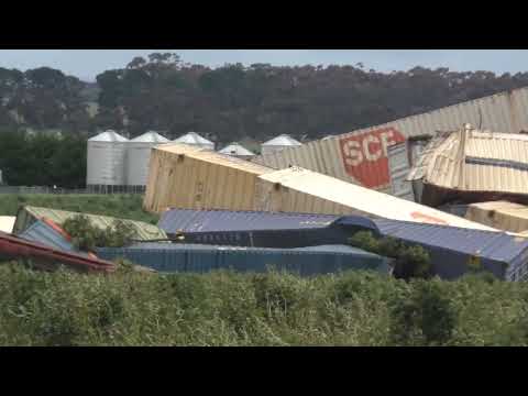 Australian freight train derailment near Inverleigh, Victoria. 14/11/2022