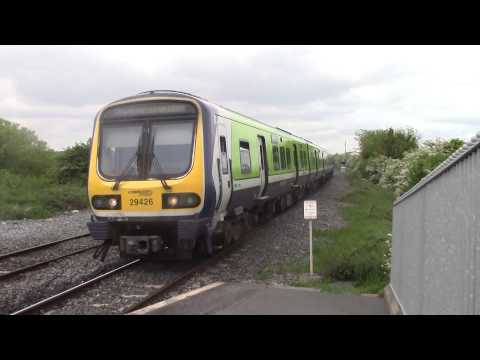 Irish Rail Commuter 29000 DMU 29026 arrives & 201 loco + enterprise set passes Laytown Station