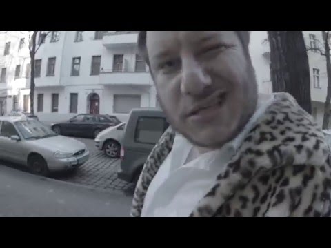 KAZIM AKBOGA - GANZ NORMAL (prod. by Alex Hauer)