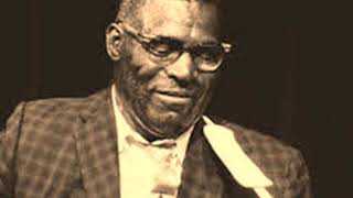Howlin&#39;Wolf - 300 Pounds Of Joy