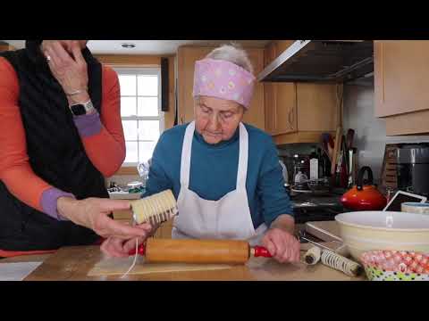 Cooking with Oma-Episode 7 Spagatkrapfen