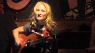 Jill Sobule, &quot;Vrbana Bridge,&quot; live @ Tin Angel