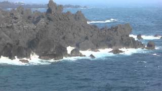 preview picture of video 'Jeju - Jungmun daepo columnar-jointed lava'