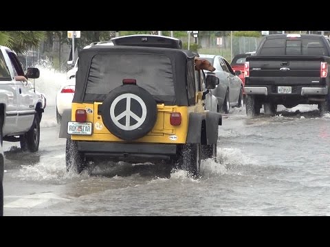 5/24/2015 Sarasota, FL US 41 Flood holiday traffic