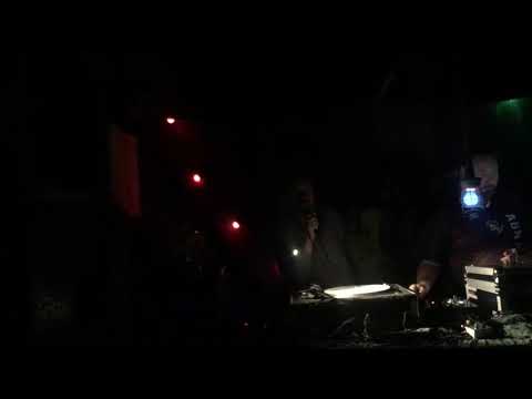 One Love Tribe ft brother tobias - Dubwise on yah knee & pray @ A-dam dub event 180119
