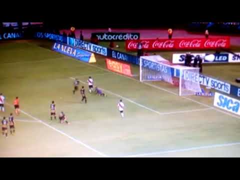 Golazo de otro planeta de Scocco a Olimpo 2018.