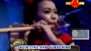 Download lagu Dian Marshanda - Edan Turun  mp3 Download lagu Dian Marshanda - Edan Turun  mp3