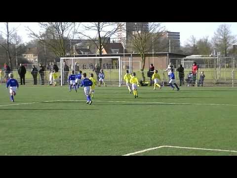Voetbal Walcheren F10 - Serooskerke F4  25 februari 2012