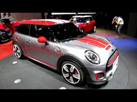 2015 Mini John Cooper Works Concept at 2014 Detroit Auto Show