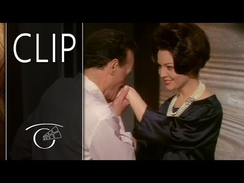 Noches de Casablanca - Clip 1