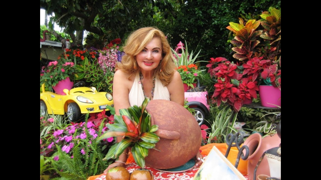 Jardines adornados con Tinajones, Tinajas, Cántaros, Anforas ,Vasijas, Botijas, recorrido nostálgico