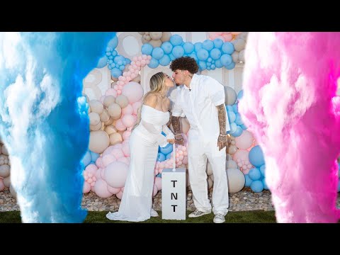OUR OFFICIAL GENDER REVEAL!!!