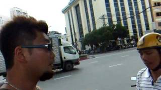 preview picture of video 'アキーラさん！ベトナム・ホーチミン推薦状詐欺被害1？？　Saigon,Vietnam'