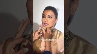 Download lagu Perfect lip 💋 shade doesn't exist! #ranimukerji all Glam up for the festive season #shorts mp3