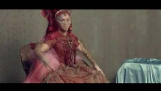 Madonna - The Beast Within (Re-Invention Tour Backdrop)