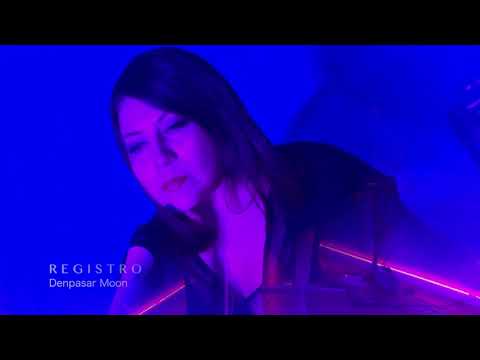 Registro, Denpasar Moon