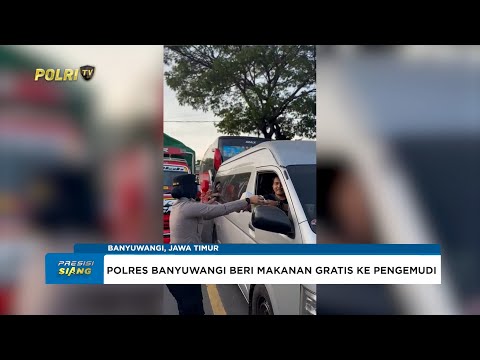 POLRESTA BANYUWANGI BAGIKAN MAKANAN RINGAN KEPADA PENGEMUDI YANG TERJEBAK KEPADATAN LALU LINTAS