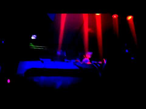 Sneijder @ Circus - Bryan Kearney & Will Rees - Prime Example