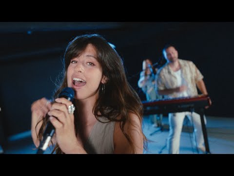 Eva Sola - Agua salada (Videoclip Oficial)