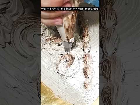 Chocolate Birthday Cake Recipe#kitchenwithsamreen #chocolatecakerecipes #cakedecorating #shortsviral