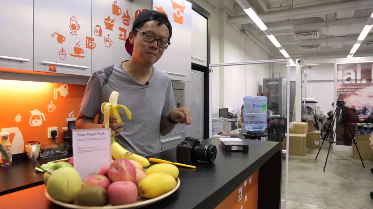 Объектив Canon EF-S 10-18mm f/4.5–5.6 IS STM Уценка 02102