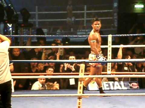 Buakaw por pramuk Vs Youssef Adgham boughanem la nuit des titans 6