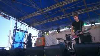 A Place to Bury Strangers - last tune from Laneways Auckland 2013