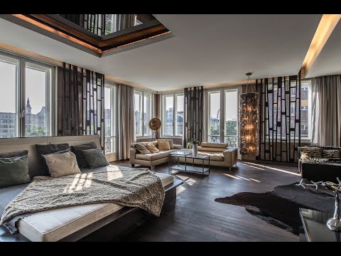 Barnes Hungary - Panorámás saroklakás a Madách téren