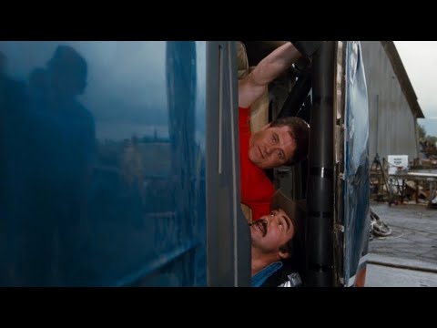 Hooper 1978 | Tony tries to talk down Sonny's demand of $100,000 for the rocket car jump |