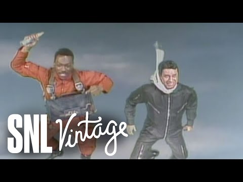 Skydivers - SNL