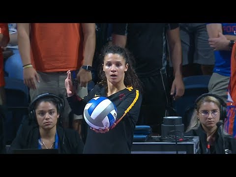 Highlights: No. 7 USC women's volleyball upsets No. 4 Florida on the road