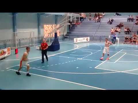 Trechos de Adiee/Avaí/FME 59 x 28 AJAB Jaraguá pelo catarinense sub 17 de basquete - 15/09/2017