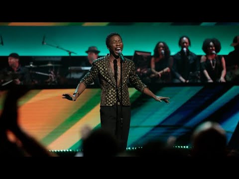 The Iconic Sammulous: 'Black Butterfly' Live at the Apollo Theater NYC 2017