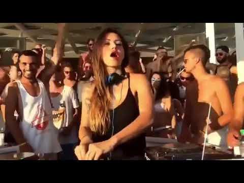 Deborah De Luca x Ciclope Beach 🇮🇹