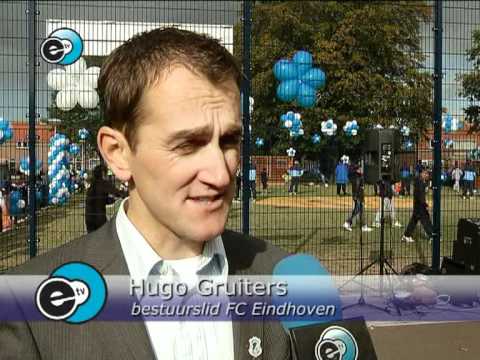 FC Eindhoven adopteert Johan Cuijf Court