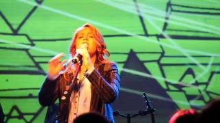 Noemi - Mentre Aspetto Che Ritorni (live@New Age) [4/22]