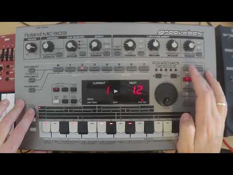 Roland MC 303 Tutorial Four  - The Sequencer in TR Mode