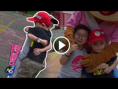 Pelukan Babang Ical Bikin Daus Mini Terharu - Cumicam 21 Februari 2017