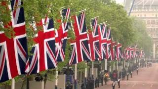 Crowds celebrate outside Clarence House - The Royal Wedding (1/14)