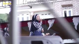 Download lagu LAGU QASIDAH PALING FENOMENAL I KOTA SANTRI - EZZURA VOC MAKHI LIVE PERFORMANCE BANJARNEGARA mp3