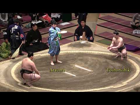 Lower division title bouts: Young dreamers v Injured realists