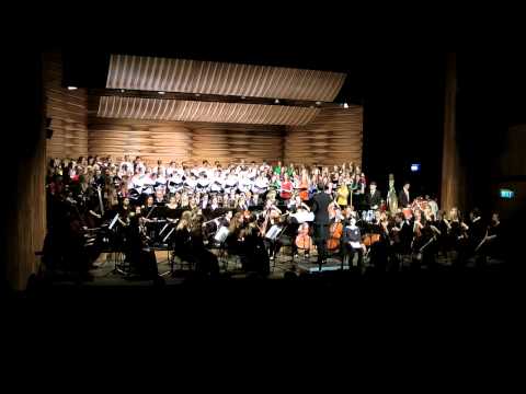 L'Homme Arme aus Karl Jenkins "The Armed Man", Chorus Juventus ua.