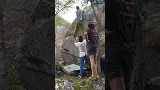Video thumbnail of Trenca aigües, 6b+. Cavallers
