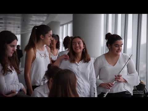 download lagu mp3 mp4 Coral De Bilbao, download lagu Coral De Bilbao gratis, unduh video klip Download Coral De Bilbao Mp3 dan Mp4 Free All Gratis