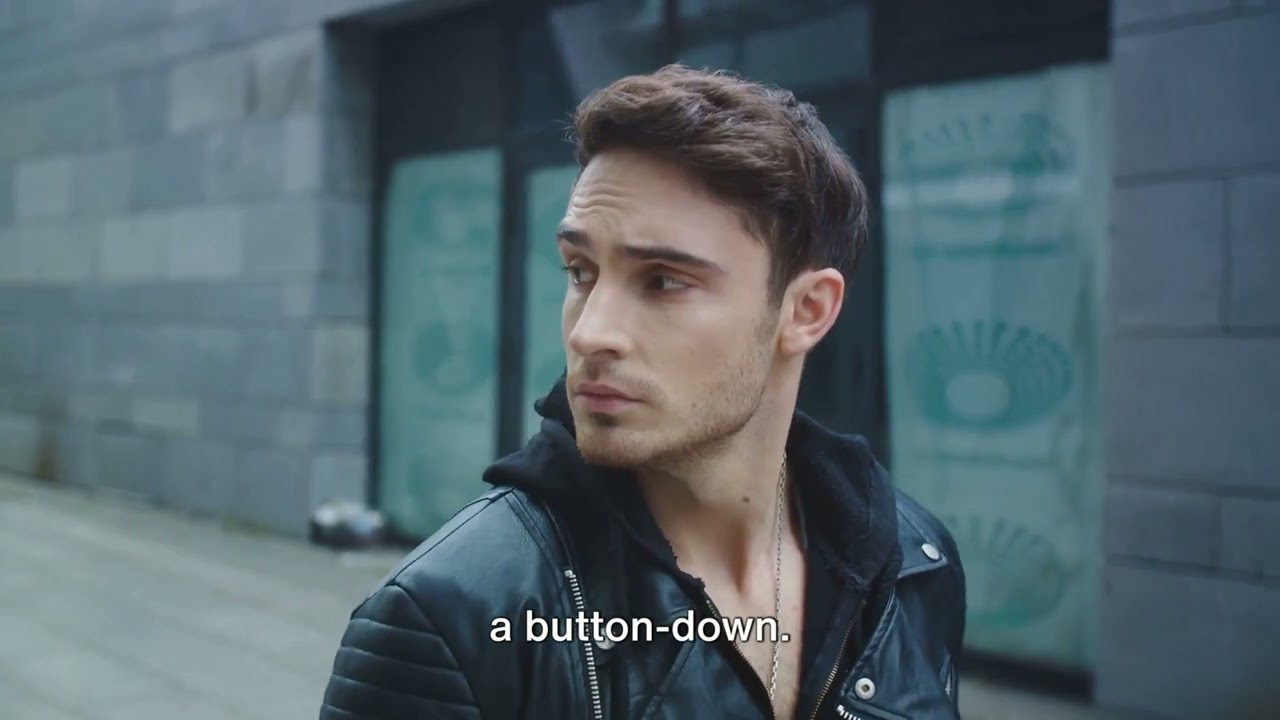 10 Must-Have Men's Wardrobe Essentials