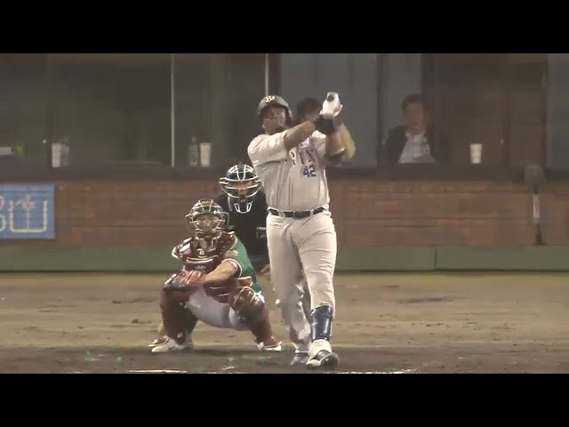 【9回表】屋外で助かった!? バファローズ・ブランコ 高弾道2号ソロホームラン!! 2015/6/23 E-Bs